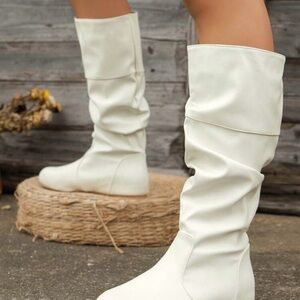 Elegant White Knee-High Women's Boots